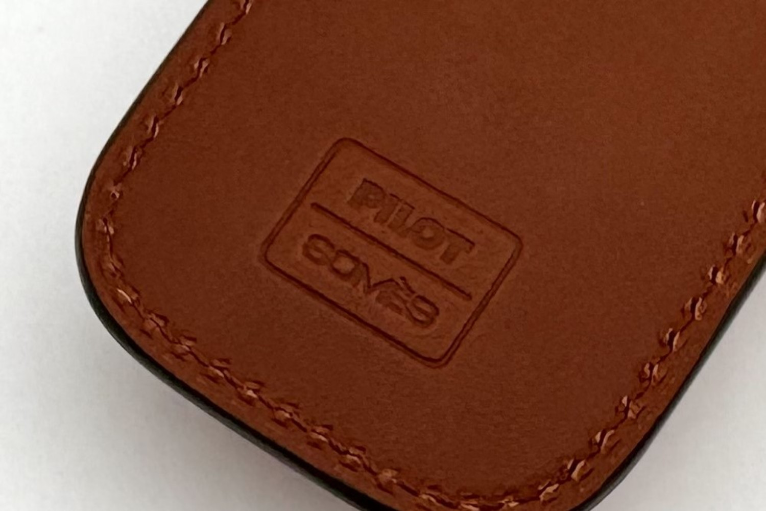 PILOTxSOMÈSLESaddleDesignSeriesBrown2PenCase_H